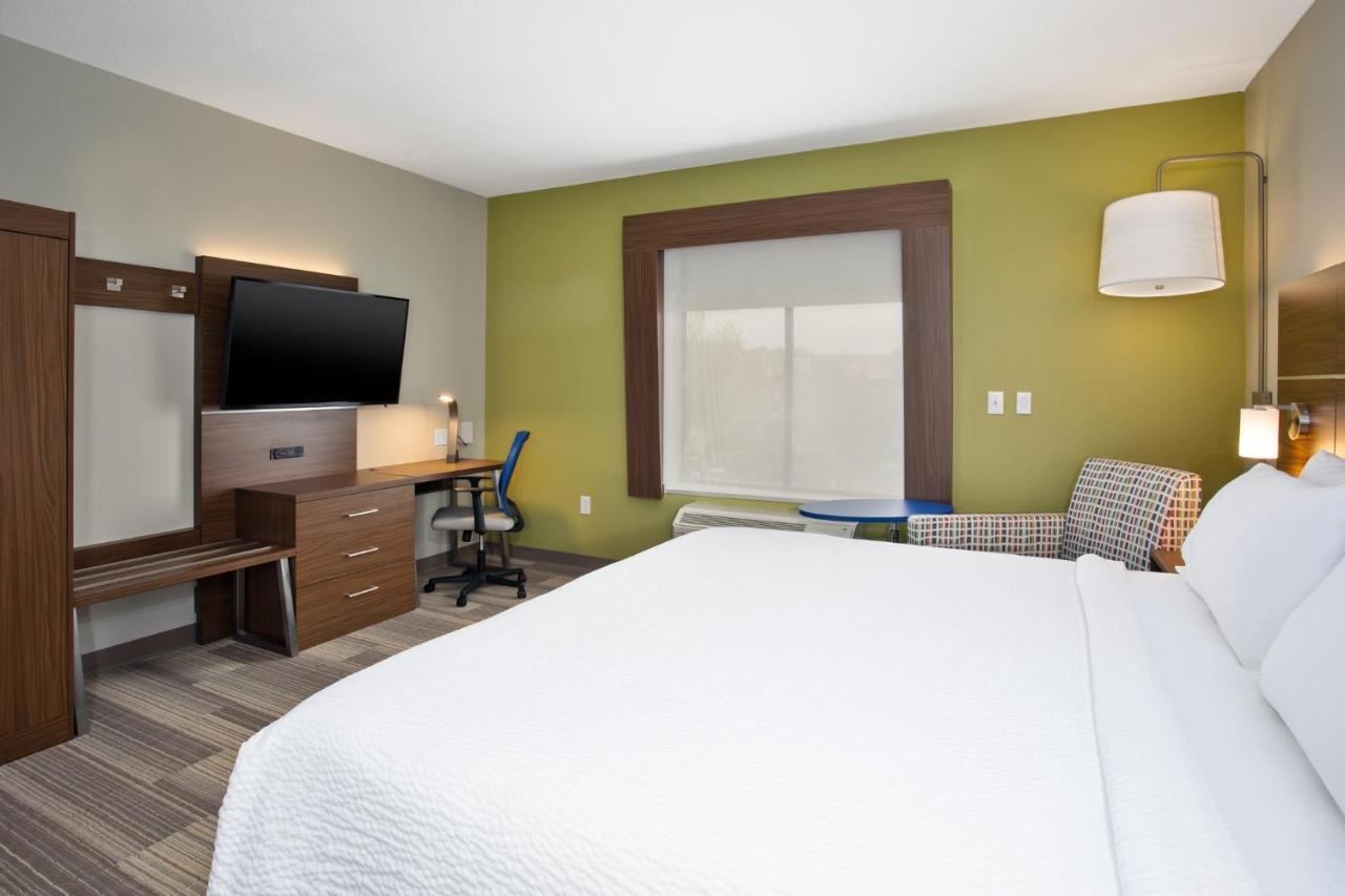 Holiday Inn Express Hotel And Suites Katy By Ihg Bagian luar foto