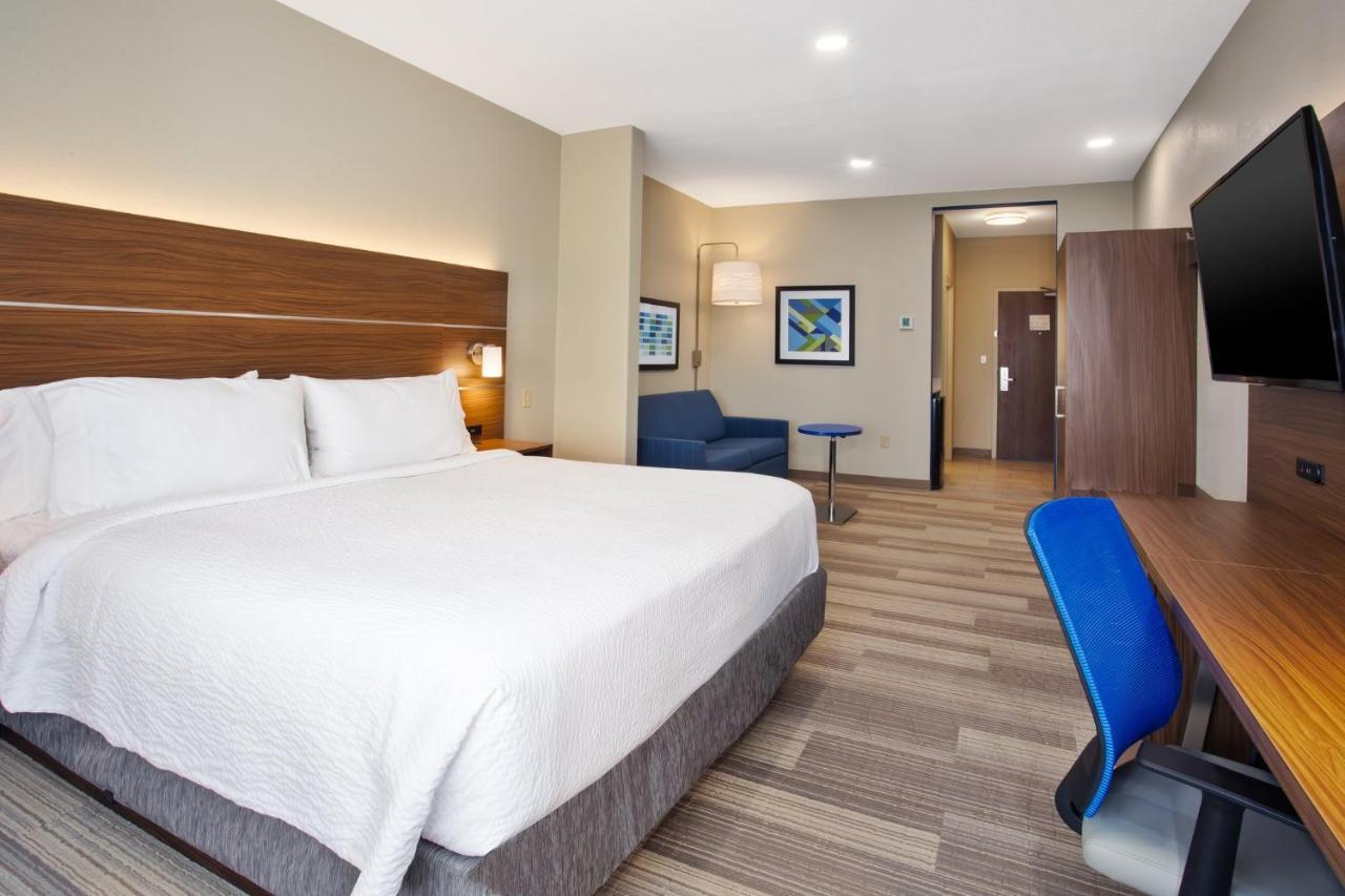 Holiday Inn Express Hotel And Suites Katy By Ihg Bagian luar foto